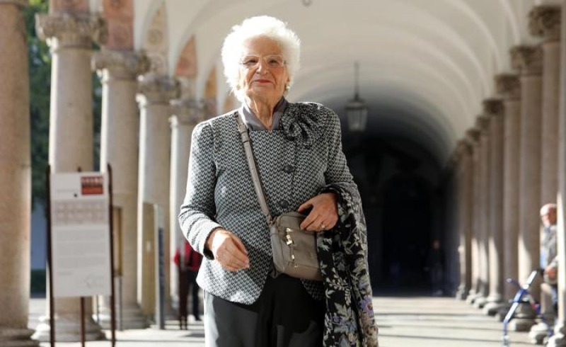 Minacce ed insulti a Liliana Segre, la senatrice messa sotto scorta ...