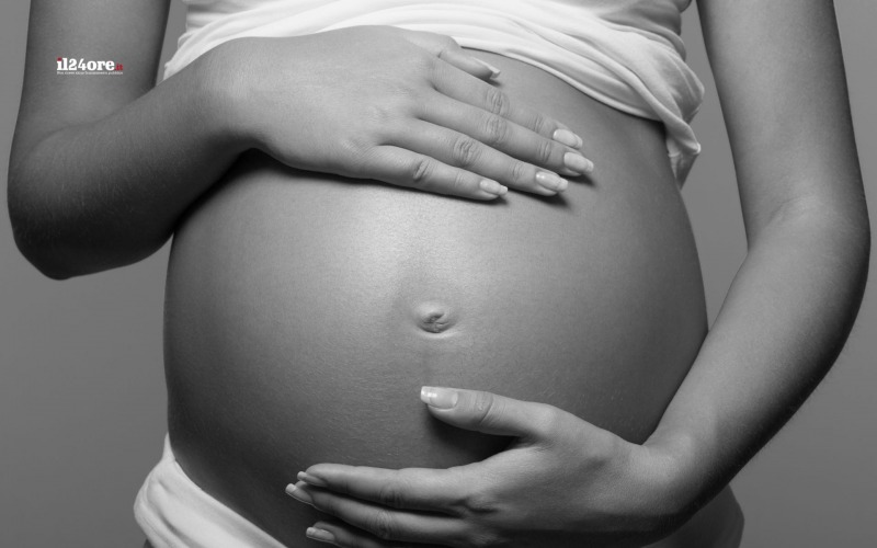 Archiviato il caso della donna incinta che perse la bimba dopo il vaccino: scagionati due medici