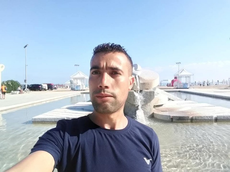 Tragedia nei campi: bracciante travolto da trattore dopo una lite furiosa Tragedia nei campi: bracciante travolto da trattore dopo una lite furiosa