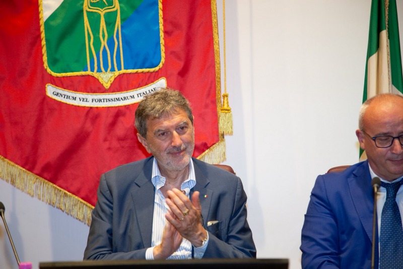 Nuova Legge Elettorale Abruzzo: Settembre Rivoluzionerà l’Assetto Politico della Regione Nuova Legge Elettorale Abruzzo: Settembre Rivoluzionerà l’Assetto Politico della Regione