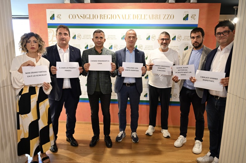 Buco da 120 milioni nella sanità abruzzese: opposizioni all’attacco della Regione