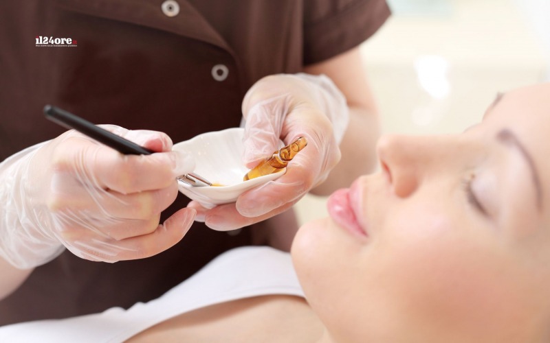 peeling viso scopri quello giusto per pelle luminosa senza rischi