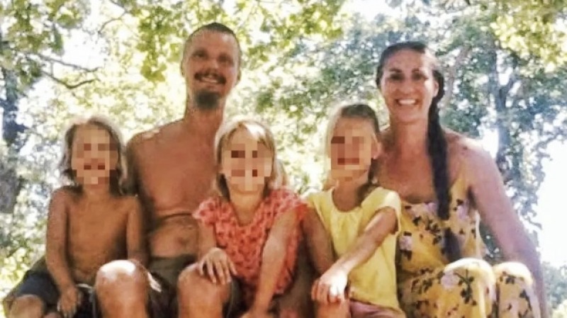 Famiglia nel bosco, l’esperto avverte: tutelare i minori senza spezzare legami familiari Famiglia nel bosco, l’esperto avverte: tutelare i minori senza spezzare legami familiari