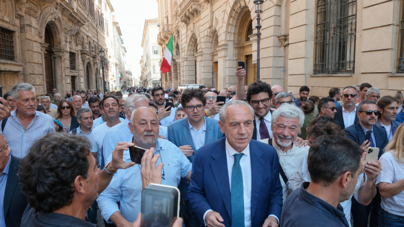 legnini sbanca a chieti inutile la scesa in campo di meloni e marsilio