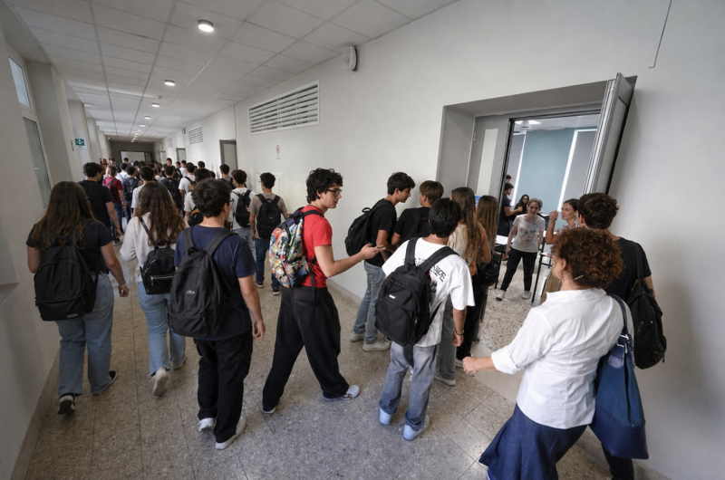maturit224 2026 le sette tracce che hanno sorpreso oltre 527mila studenti italiani da Abruzzo24ore.tv maturit224 2026 le sette tracce che hanno sorpreso oltre 527mila studenti italiani