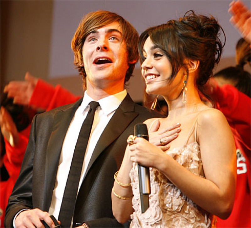 Zac Efron E Vanessa Hudgens Sono Fidanzati